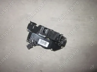 Замок задней левой двери Geely Emgrand EC7