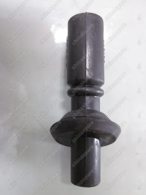 1068000038 Переходник задней трубки люка Geely Emgrand EC7