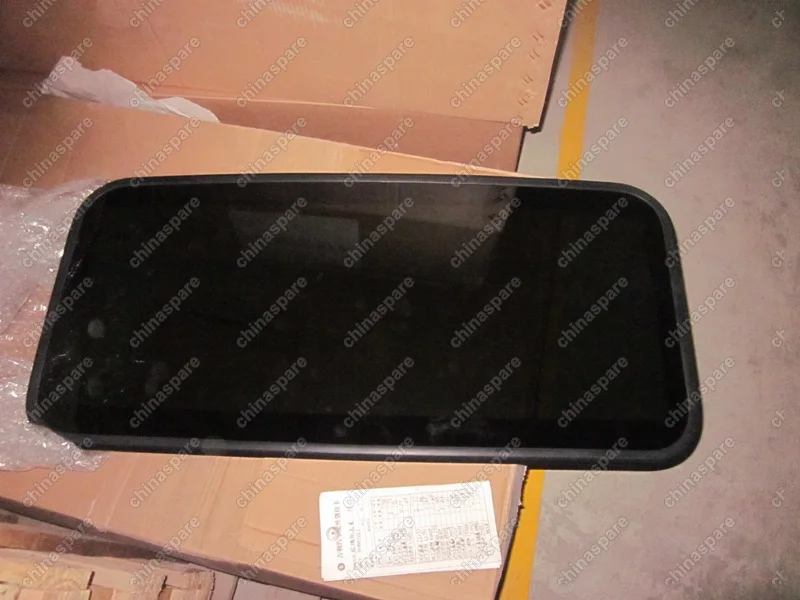 1068003657 Стекло люка Geely Emgrand EC7