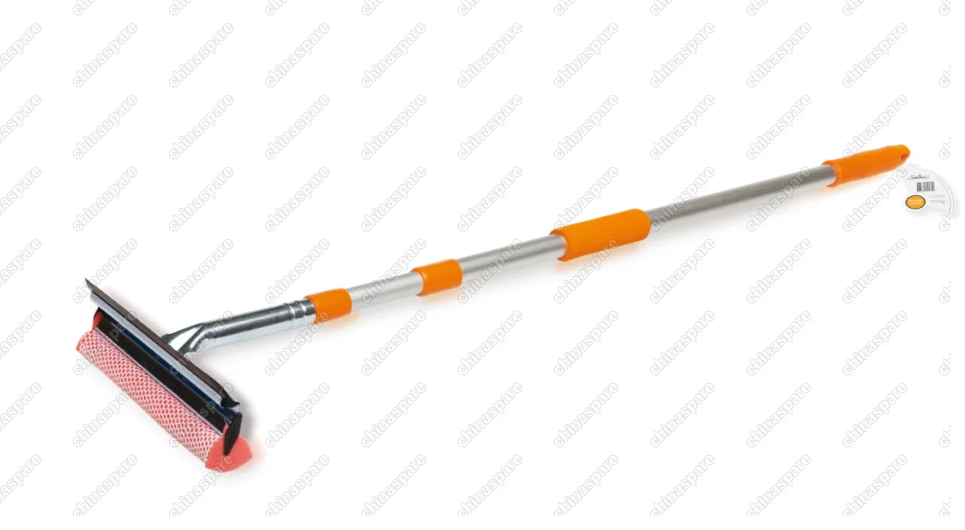 Щетка для мытья стекол с телескопической ручкой, поролоном и водосгоном