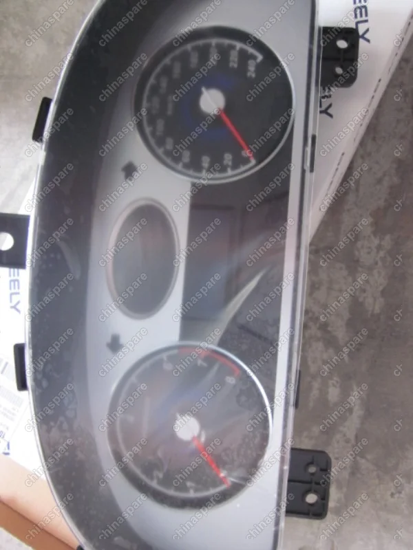 1067001101 Панель приборов Geely Emgrand EC7