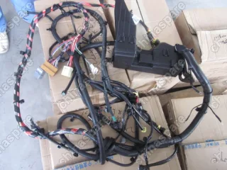 Жгут проводов подкапотный Geely Emgrand EC7