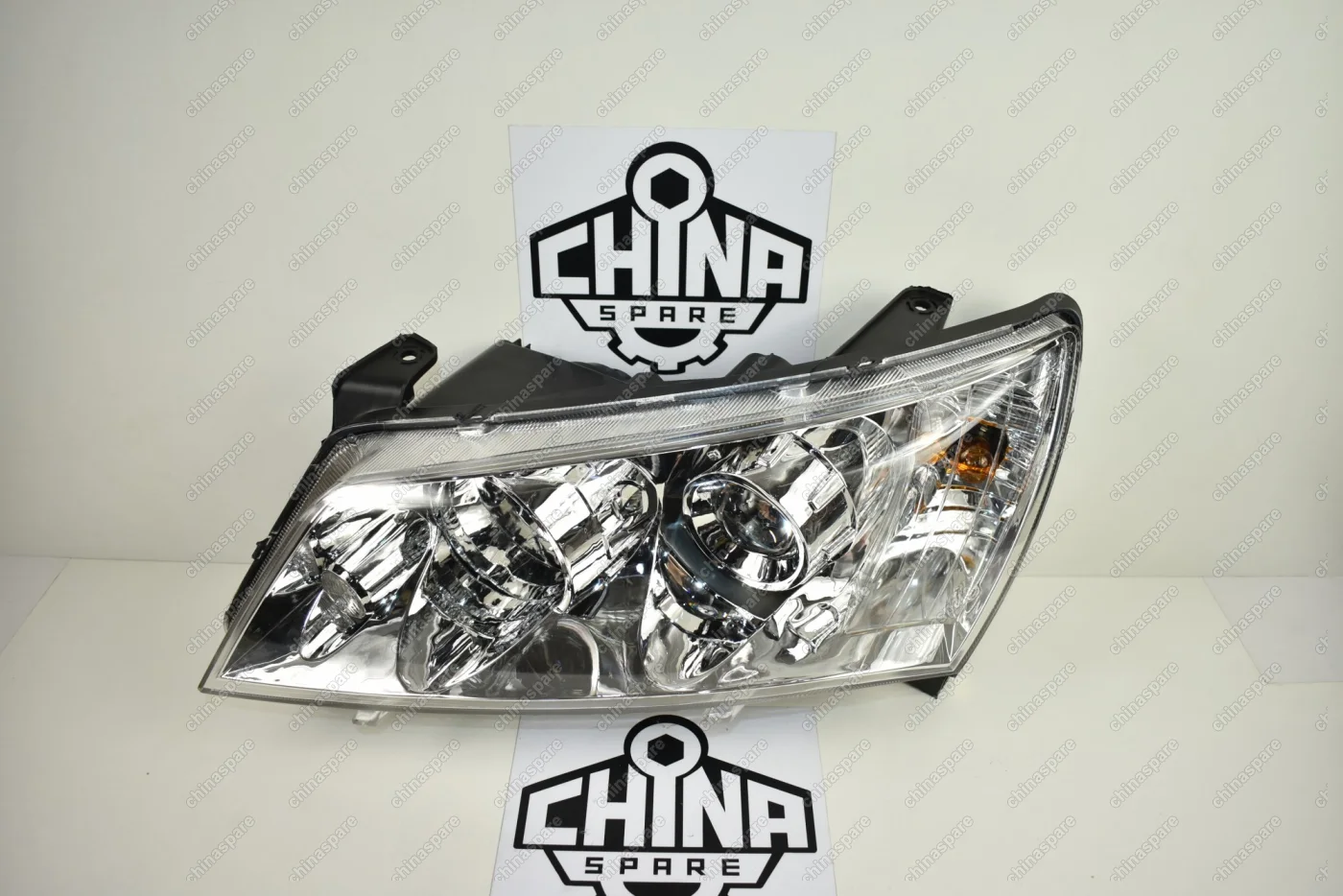 Фара передняя левая Geely Emgrand EC7