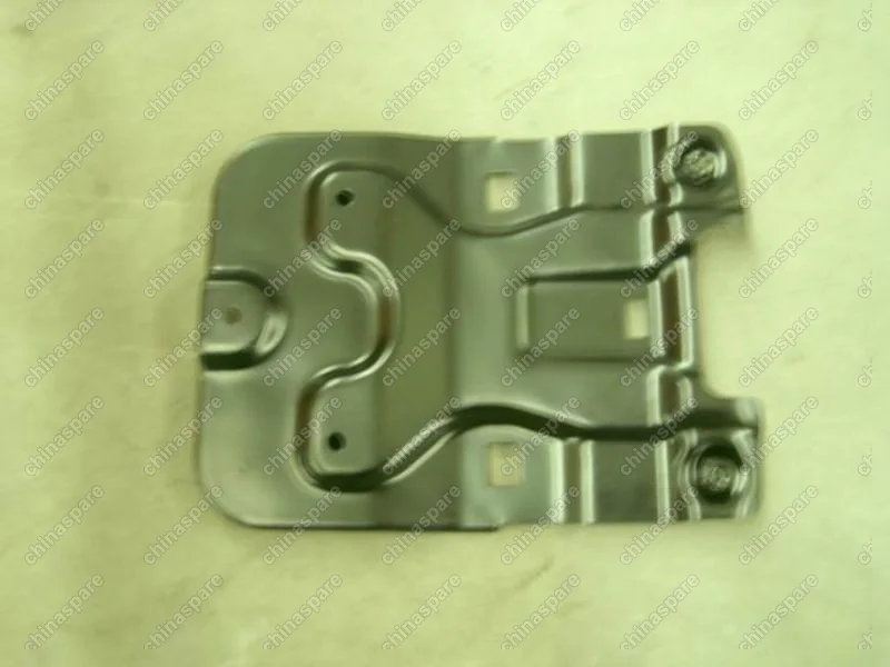 Кронштейн крепления плафона Geely Emgrand EC7