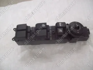 1067002335 Панель контрольная передней левой двери Geely Emgrand EC7