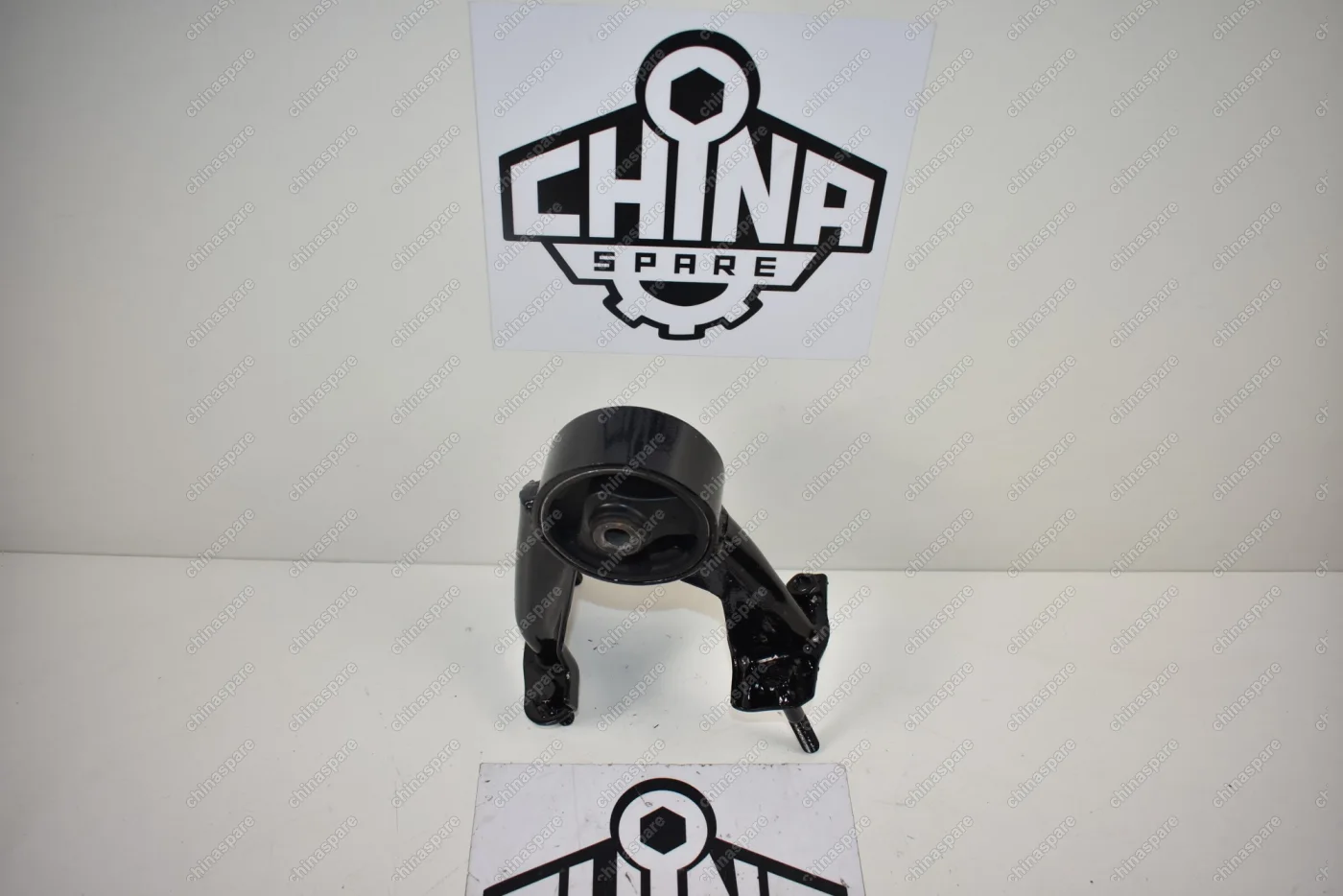 Опора двигателя задняя Geely Emgrand EC7