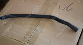 1136000124 Патрубок вентиляции картера 1 Geely Emgrand EC7