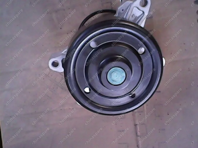 Насос водяной (помпа) Geely Emgrand EC7