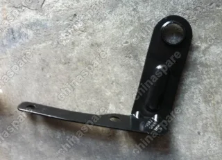 1067002820 Кронштейн радиатора cvt Geely Emgrand EC7