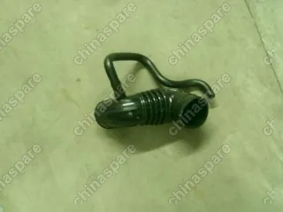 1066001104 Впускной патрубок Geely Emgrand EC7
