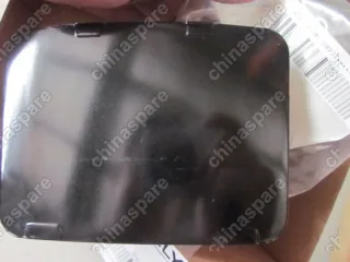1068002457 Корпус задней пепельницы Geely Emgrand EC7