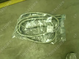 1068002105 Уплотнитель задней левой дверной рамки Geely Emgrand EC7