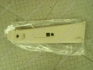 1068001064 Накладка верхняя левая средней стойки Geely Emgrand EC7
