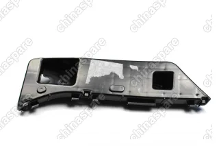 Кронштейн переднего бампера правый Geely Emgrand EC7