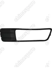 Рамка противотуманной фары правая Geely Emgrand EC7