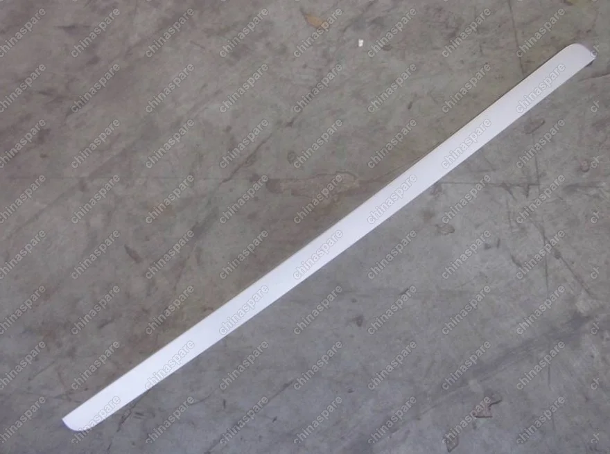 Накладка декоративная панели передней правой двери Geely Emgrand EC7