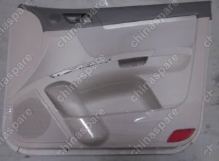 1068002676 Панель передней правой двери Geely Emgrand EC7