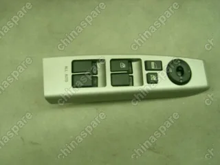 1068002560 Регулятор стекла передней левой двери Geely Emgrand EC7