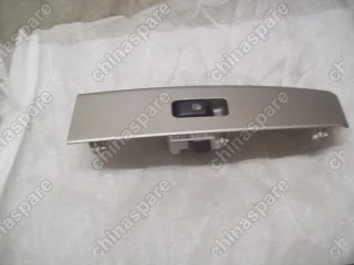 1068002659 Регулятор стекла передней правой двери Geely Emgrand EC7