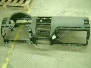 1068002321 Корпус панели приборов (серая) Geely Emgrand EC7