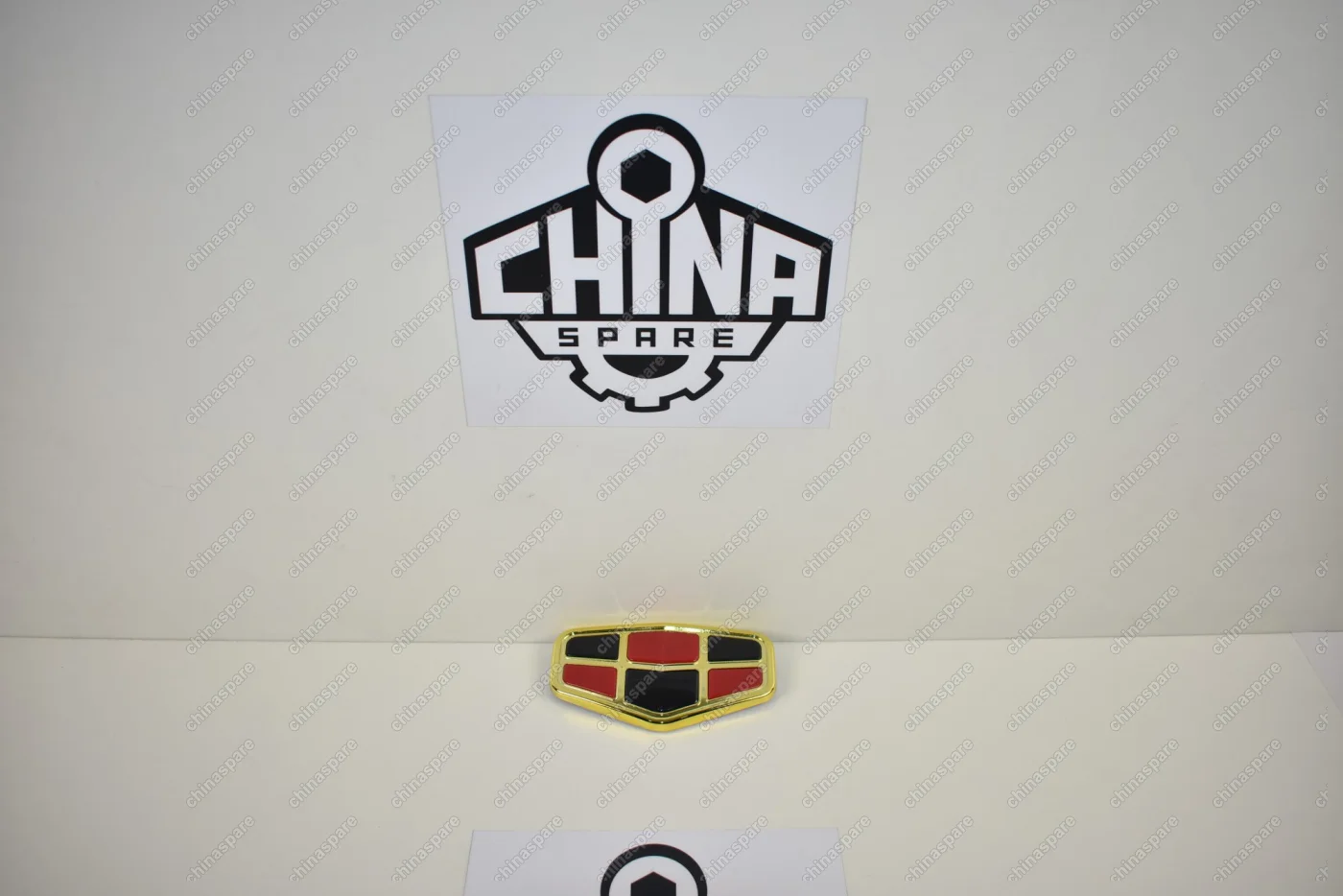 Эмблема решетки радиатора Geely Emgrand EC7