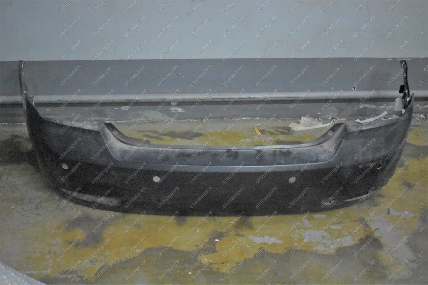 Бампер задний (под парктроник) Geely Emgrand EC7