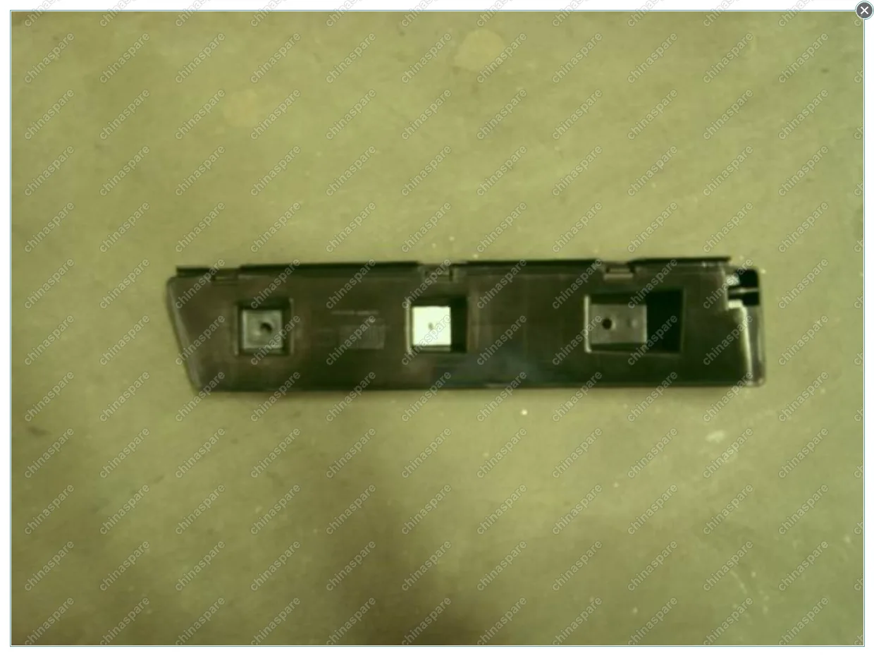 Кронштейн заднего бампера правый Geely Emgrand EC7