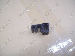 1064001118 Фиксатор крепления Geely Emgrand EC7