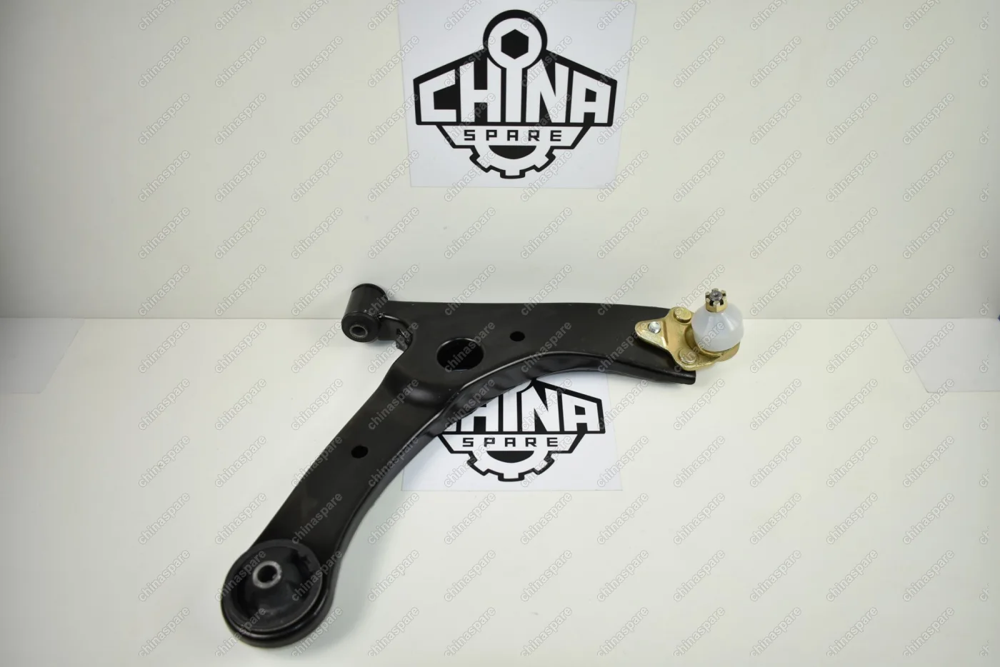 Рычаг передний правый в сборе Geely Emgrand EC7