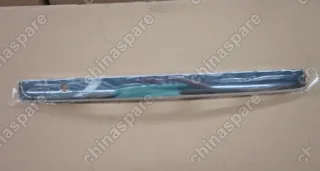 Молдинг задней двери Geely Emgrand X7