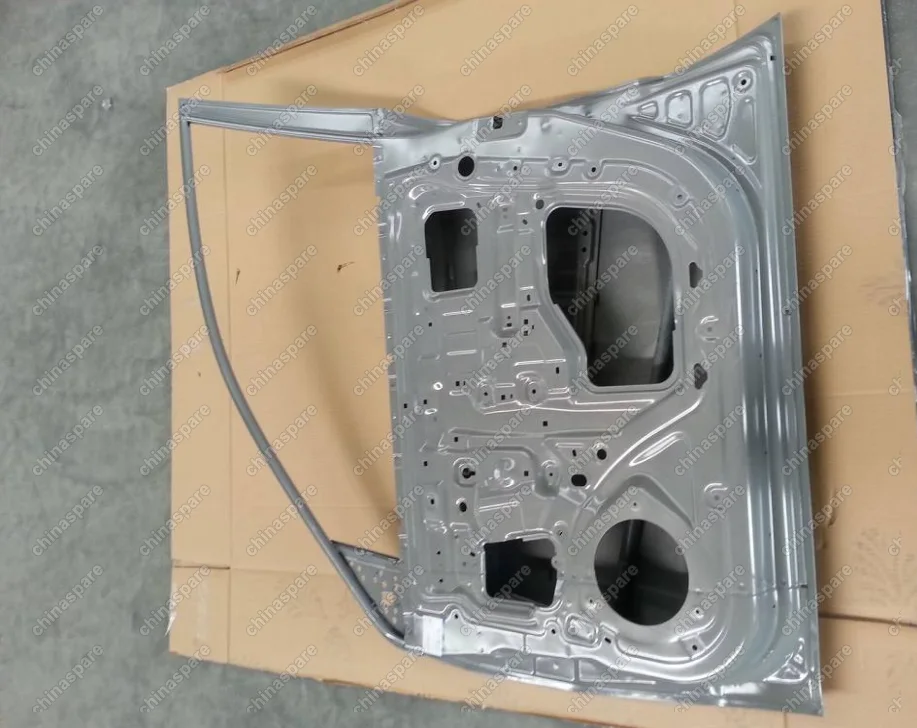 Дверь передняя правая Geely Emgrand X7