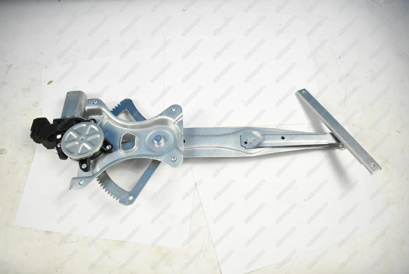 Регулятор стекла передней левой двери Geely Emgrand X7