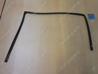 Уплотнитель стекла передней левой двери Geely Emgrand X7