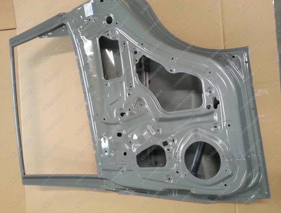 Дверь задняя правая Geely Emgrand X7