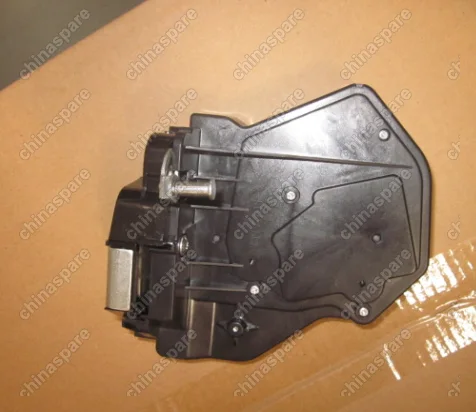 Замок задней левой двери в сборе Geely Emgrand X7