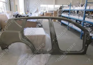 Боковая панель кузова левая Geely Emgrand X7