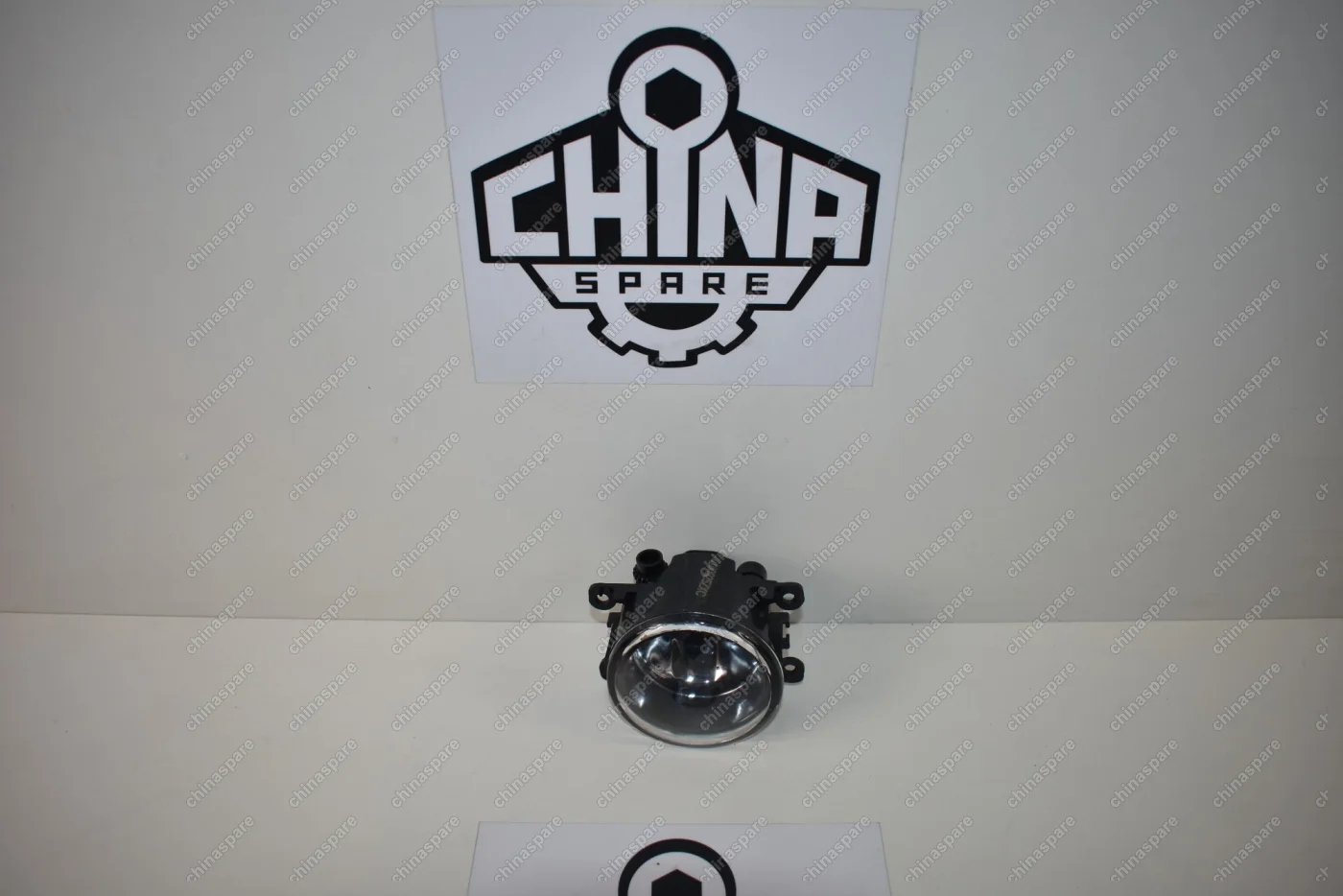 Фара противотуманная Geely Emgrand X7