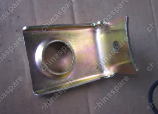 1016003048 Кронштейн радиатора верхн Geely Emgrand X7