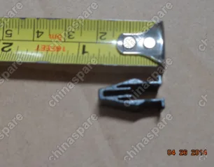 1018013563 Клипса Geely Emgrand X7