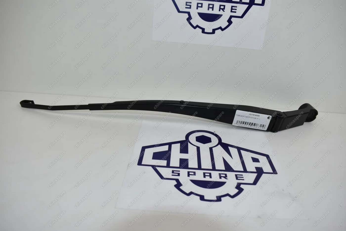 Поводок стеклоочистителя левый Geely Emgrand X7