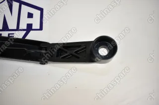 Поводок стеклоочистителя правый Geely Emgrand X7