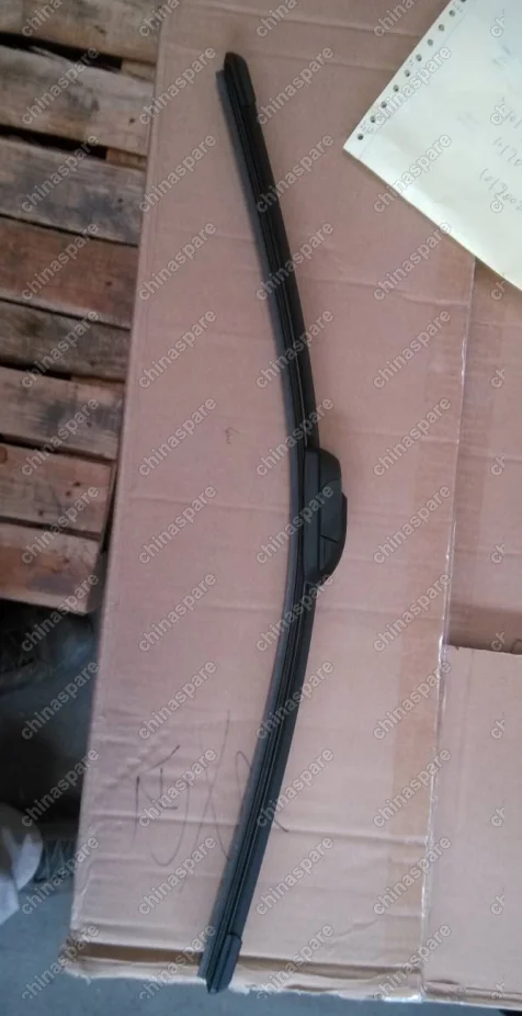 Щетка стеклоочистителя левая Geely Emgrand X7