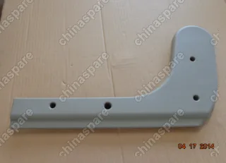 Накладка заднего сиденья средняя правая Geely Emgrand X7