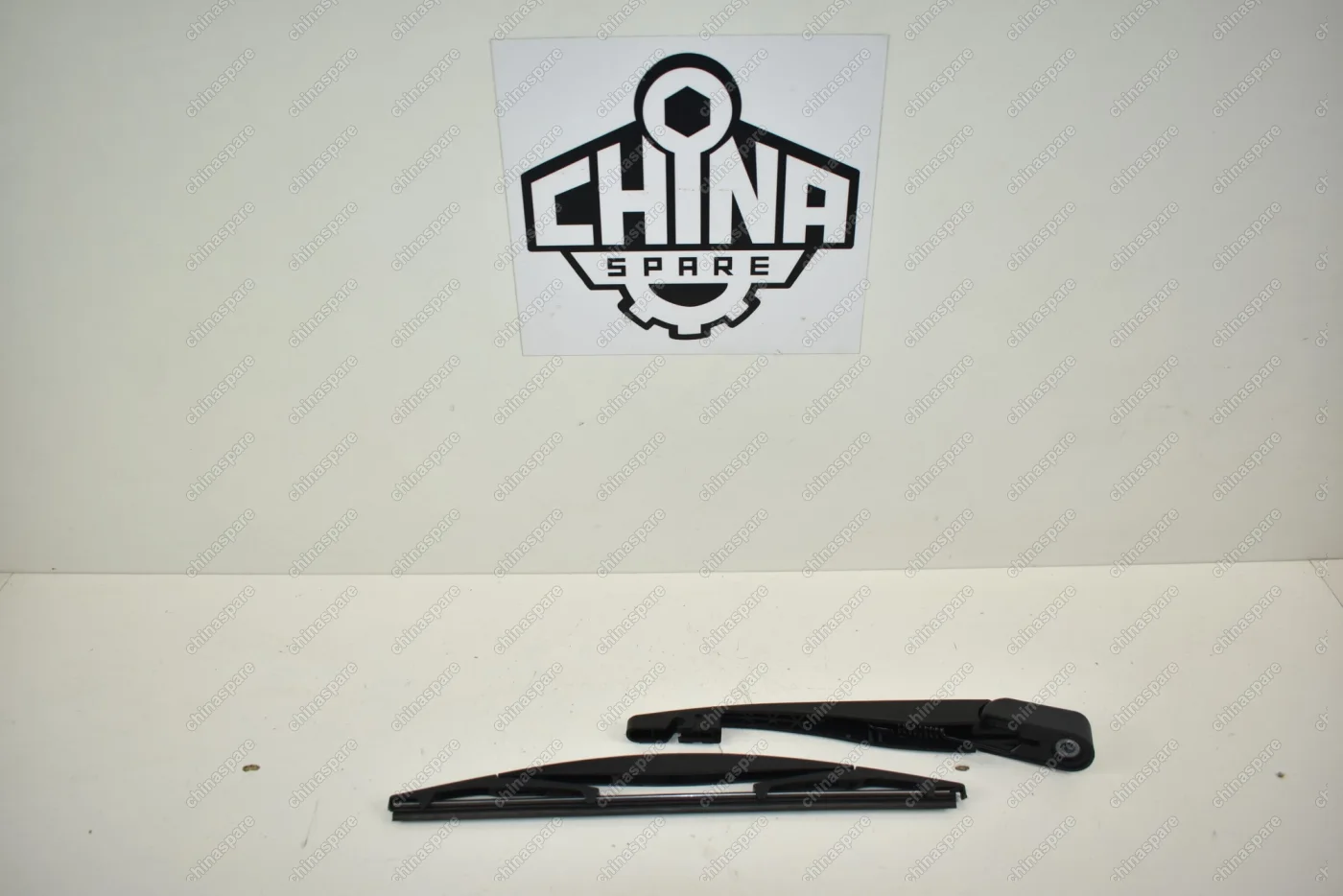 Щетка стеклоочистителя задняя (с поводком) Geely Emgrand X7
