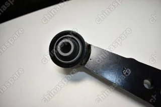 Продольный рычаг подвески задний правый верхний Geely Emgrand X7