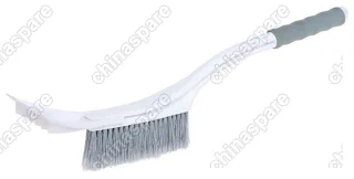 Щетка от снега и льда с распушенной щетиной (56 см.)