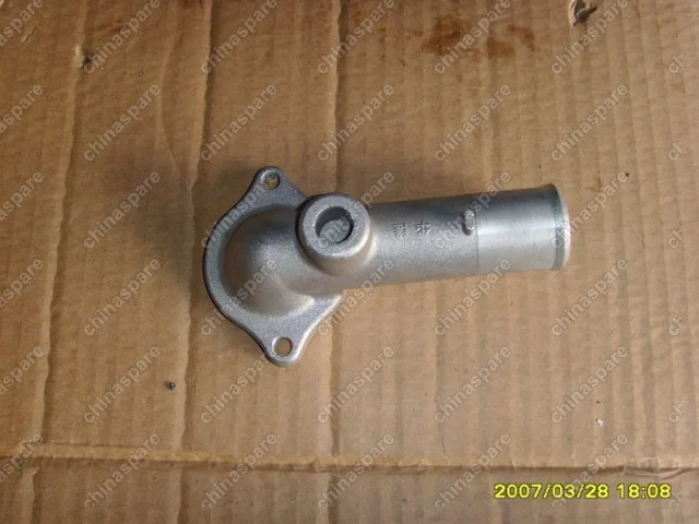 E060000101 Разъем термостата Geely MK