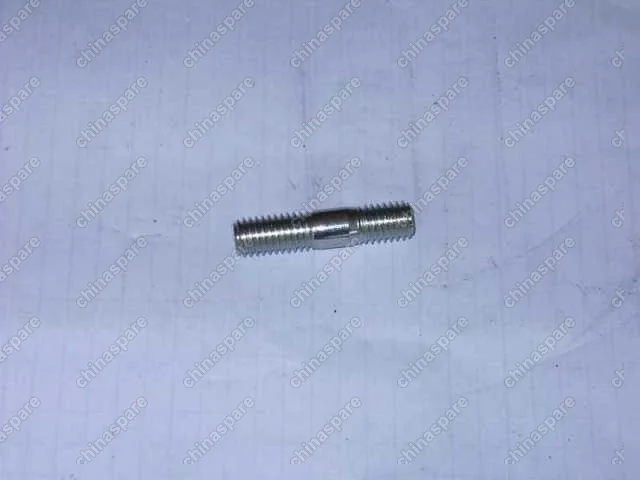 E010501501 Шпилька Geely MK