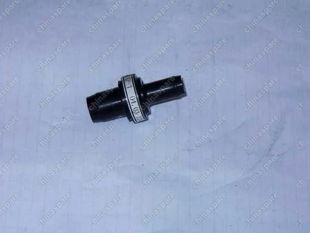E010402001 Клапан рециркуляции картерных газов (PCV) Geely MK, MK Cross, Otaka
