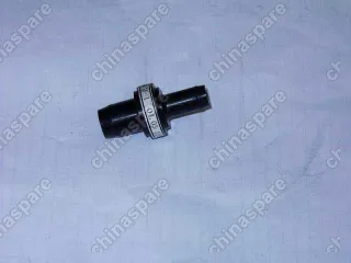 E010402001 Клапан рециркуляции картерных газов (PCV) Geely MK, MK Cross, Otaka